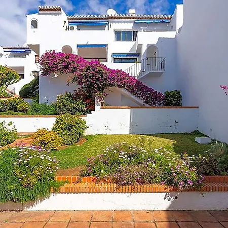 White In La Cala De Ref 54 酒店